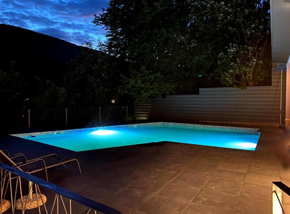 Mira By Atra Bed & Breakfast Tesila Exterior photo