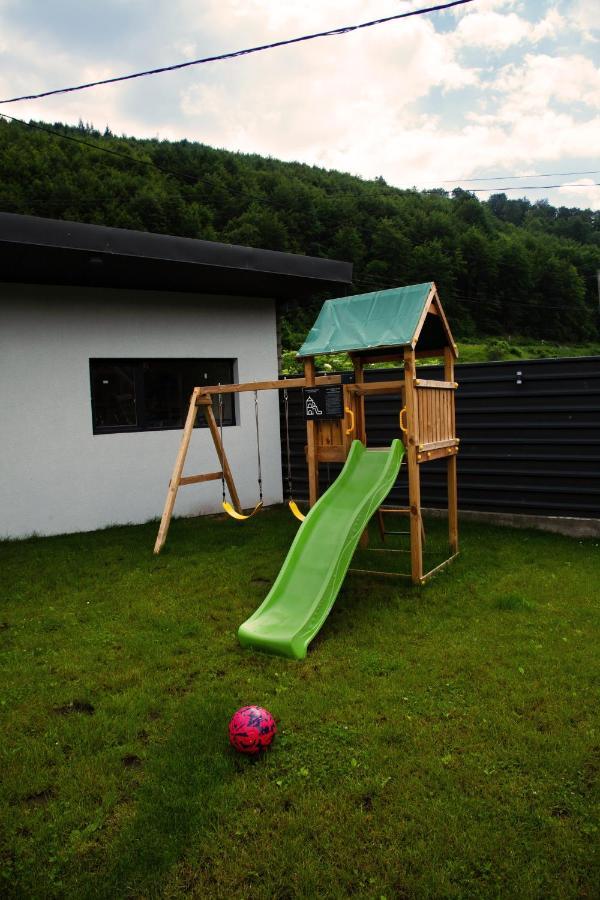 Mira By Atra Bed & Breakfast Tesila Exterior photo