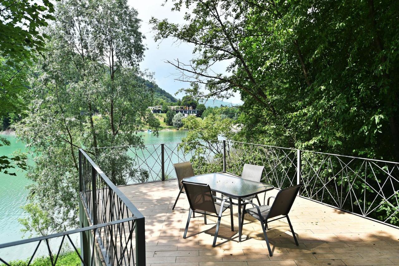 Mira By Atra Bed & Breakfast Tesila Exterior photo