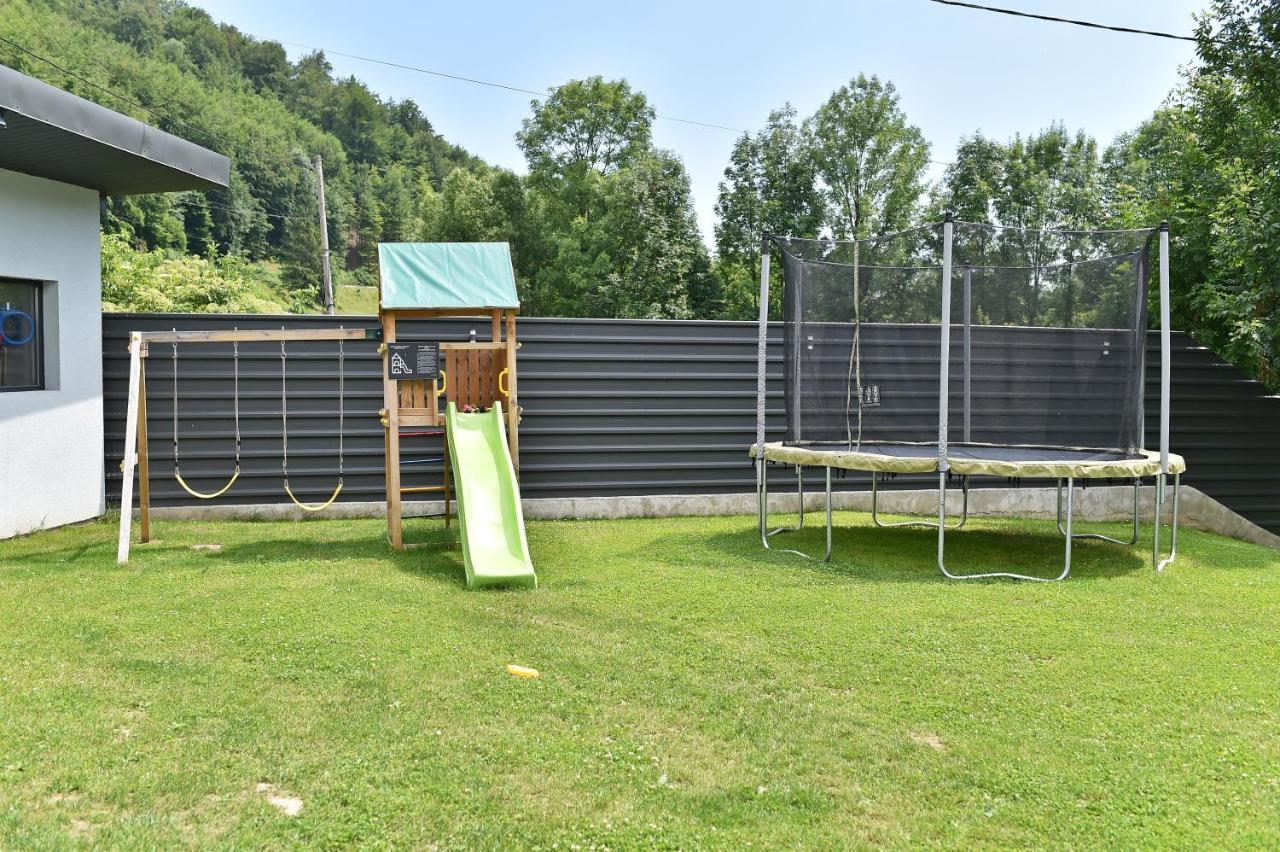 Mira By Atra Bed & Breakfast Tesila Exterior photo