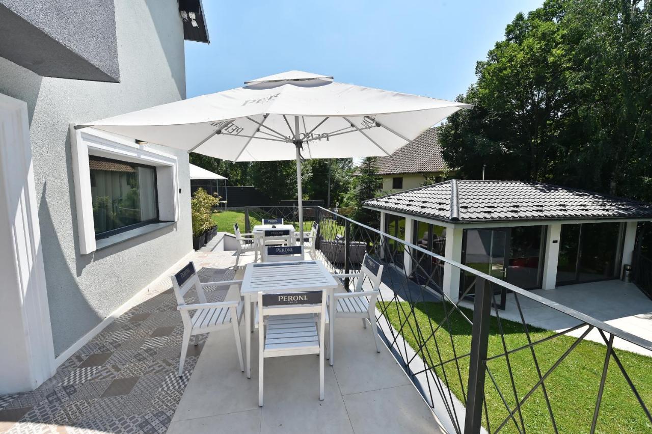 Mira By Atra Bed & Breakfast Tesila Exterior photo