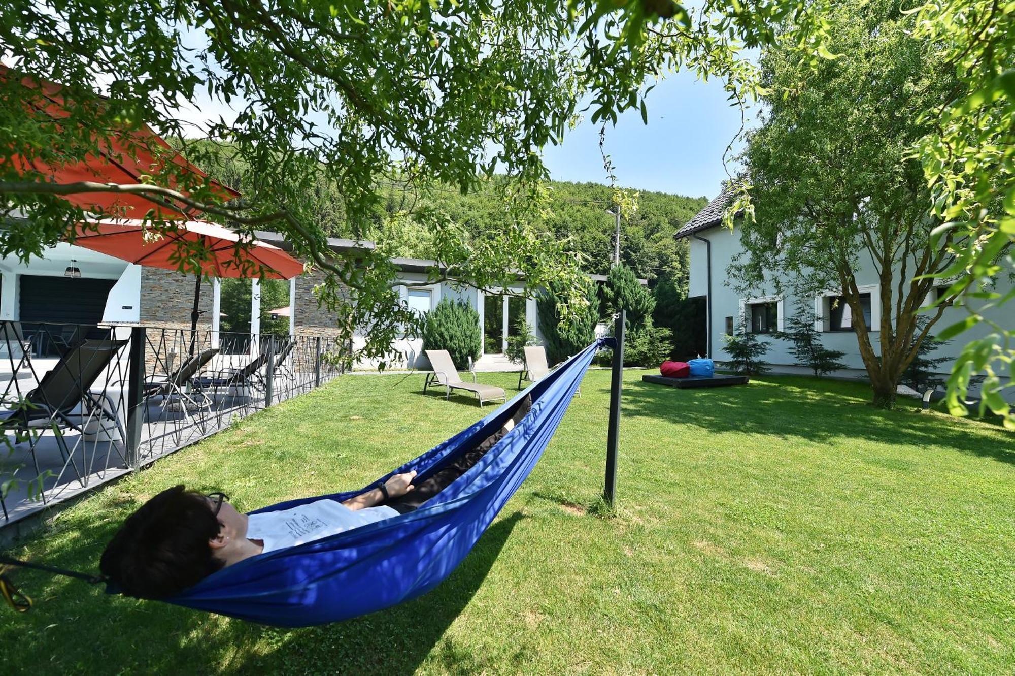 Mira By Atra Bed & Breakfast Tesila Exterior photo